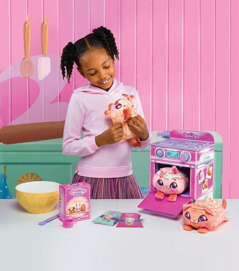 All New Cookeez Makery Oven-Themed Playset is the only plush you