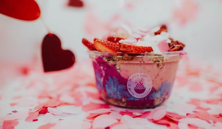 Romance-Themed Smoothie Bowls