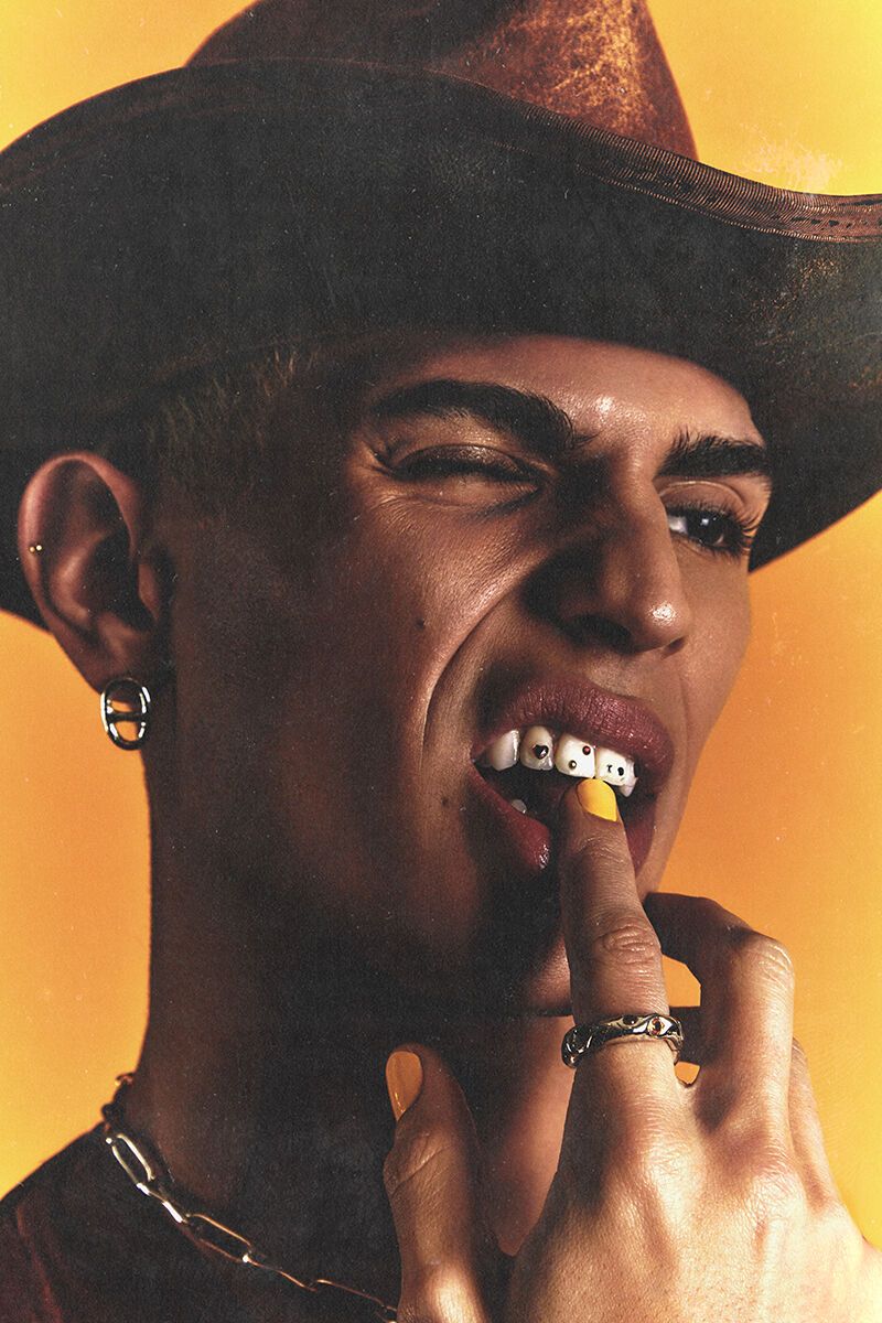 Y2K-Inspired Tooth Jewelry