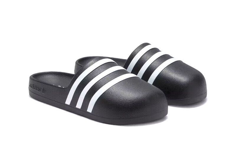Omleiding Gezichtsveld verloving Sneaker-Inspired Slide Sandals : Adidas adiFOM Adilette Slides