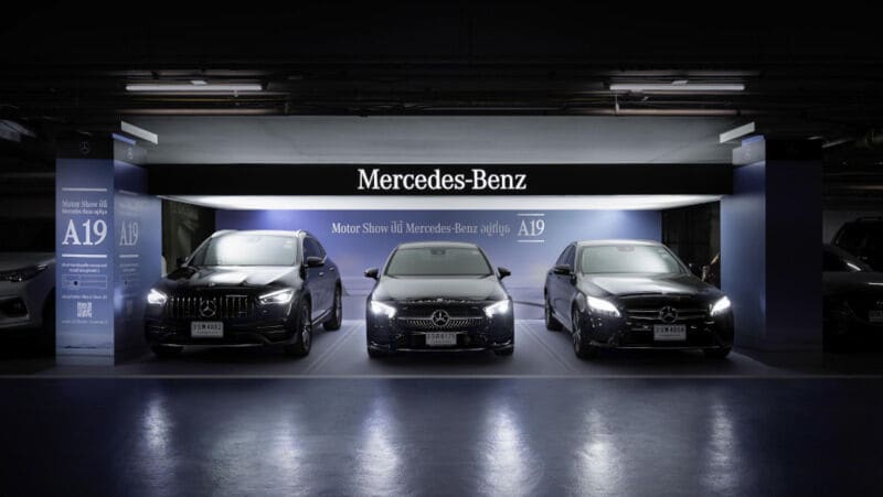 Automotive Parking Lot Pop-Ups