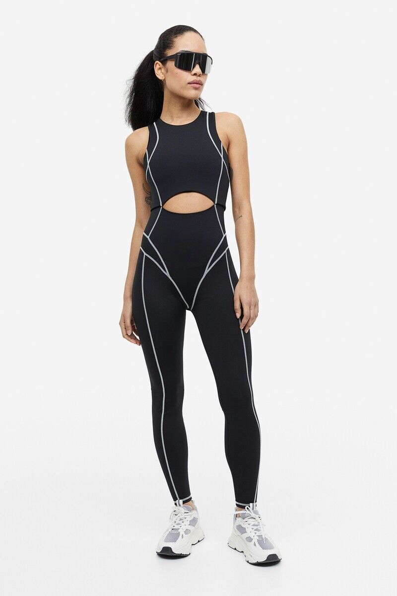 Carbon-Capture Activewear Collections Main Gallery Image