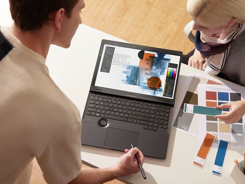 Creative Professional 3D Laptops