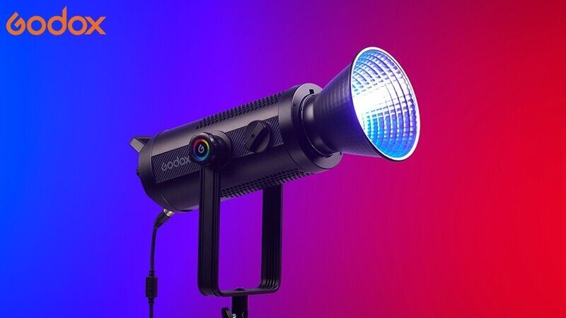 Zoomable RGB Video Lights