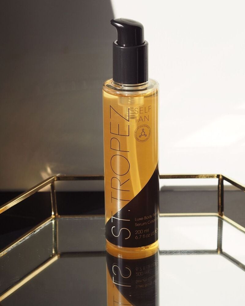 Collagen-Boosting Tanning Serums