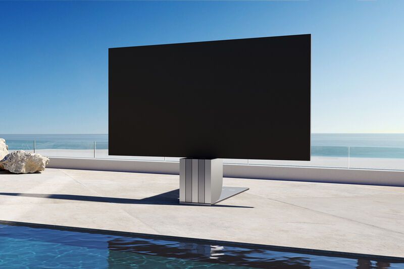 Sculptural Outdoor 4K Televisions