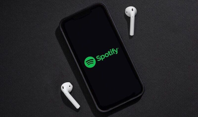 Offline Streaming Music Playlists