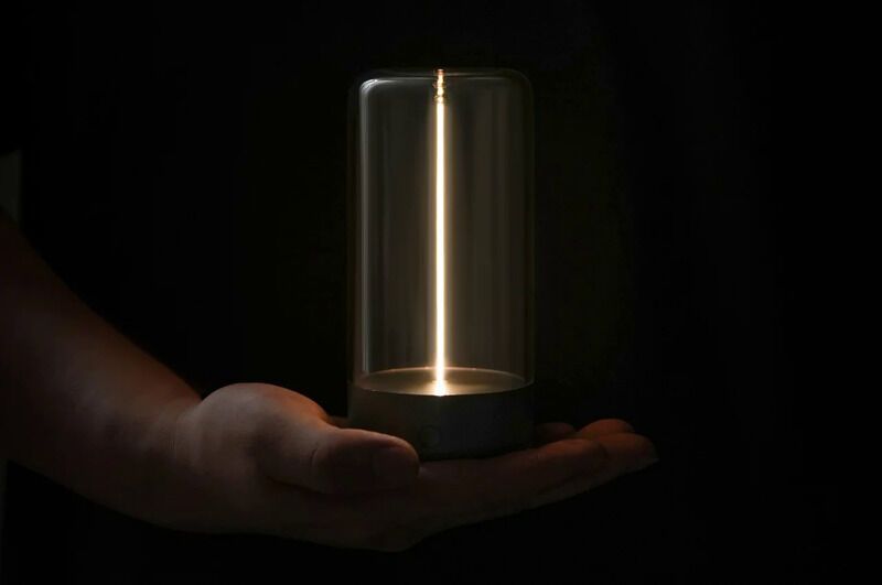 Minimalist Mysterious Lamp Designs : Auge Light Mini