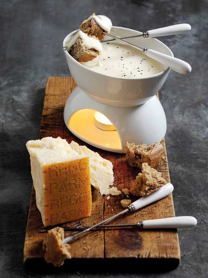 Artisan Cheese Fondues