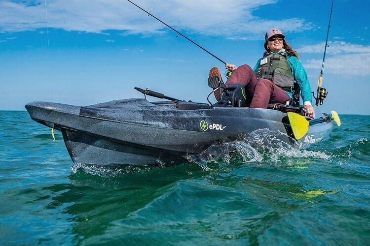 Pedal-Powered Fishing Kayaks : Old Town Sportsman BigWater ePDL+ 132
