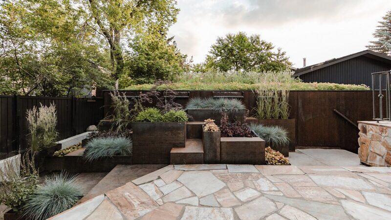 Juxtaposing Garden Home Designs