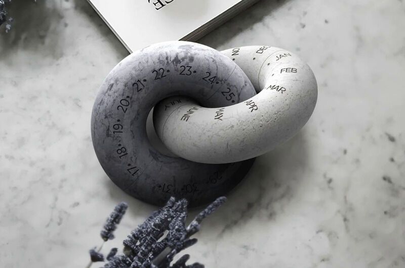Intertwined Marble-Made Calendars