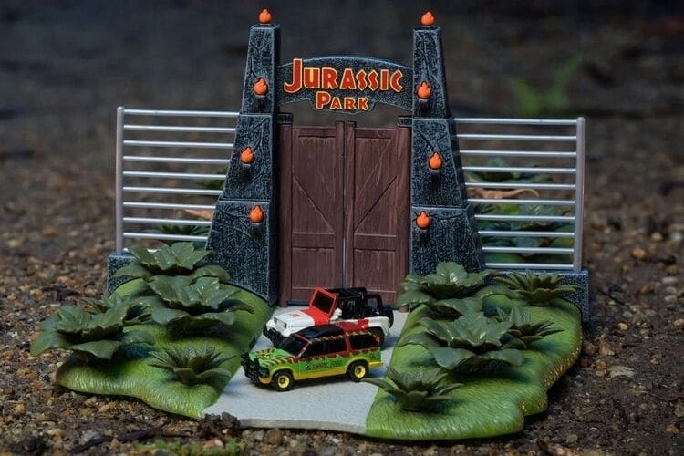 Celebratory Cinematic Toy Sets : Jada Toys Jurassic Park