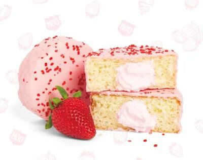 Creamy Strawberry Snack Cakes
