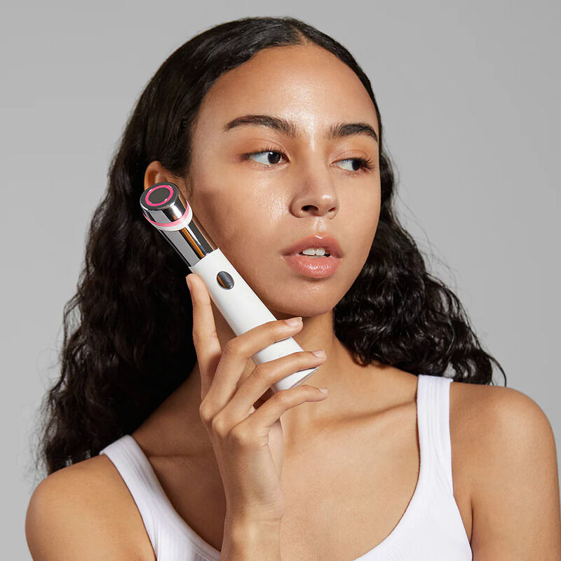 Pore-Tightening K-Beauty Devices : Age-R ATS Air Shot