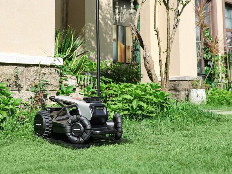 Robotic Five-Camera Lawnmowers