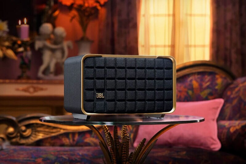 Wireless Timeless Retro Speakers