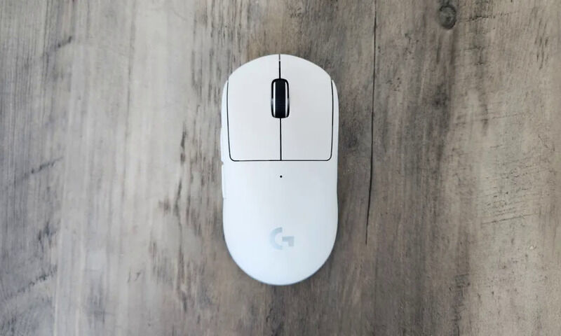 Logitech pro x superlight wireless gaming mouse white hot sale