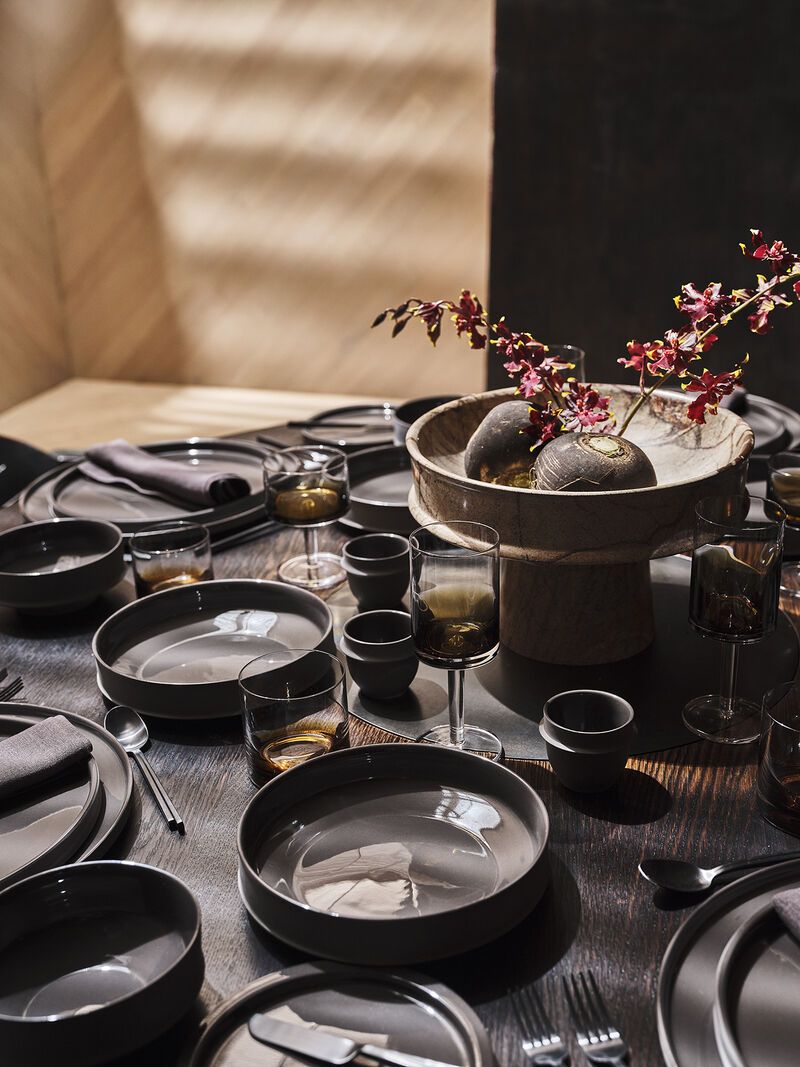 Minimal Ceramic Tableware Series