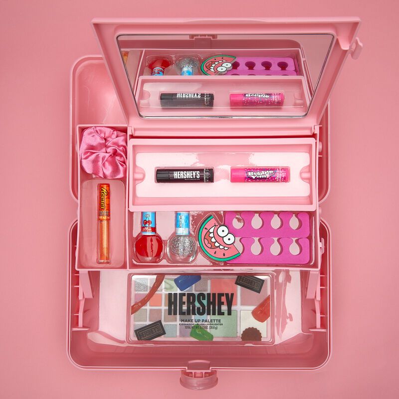  Ulta Beauty. Beauty Box: Caboodles Edition Pink. : Beauty &  Personal Care