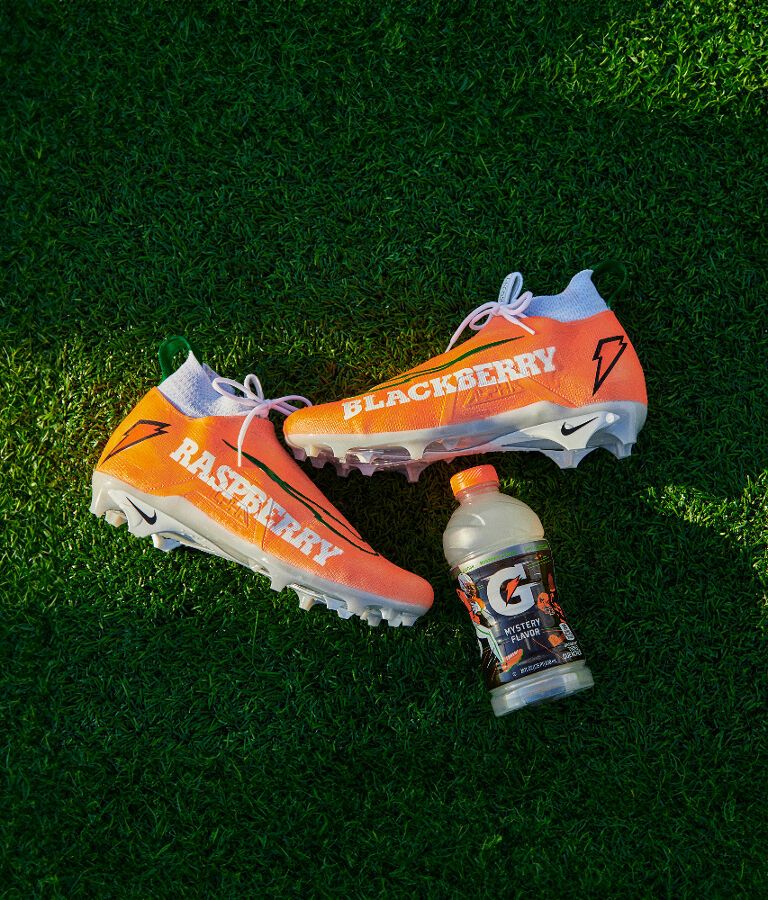 Color-Changing Cleats