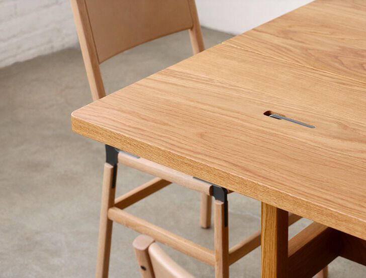 Elegantly Crafted Dining Tables