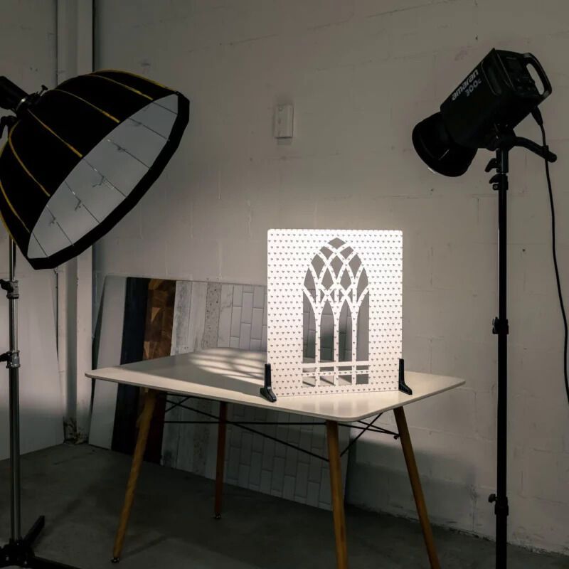 Shadow-Mimicking Photography Boards