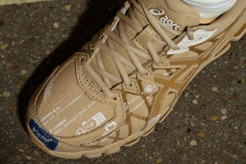Coffee-Like Tonal Joint Footwear