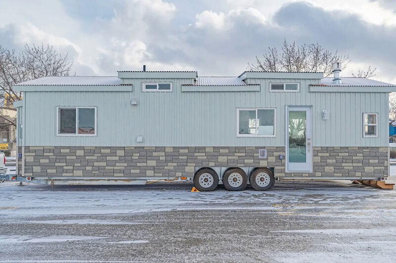 Minimal Portable Tiny Homes