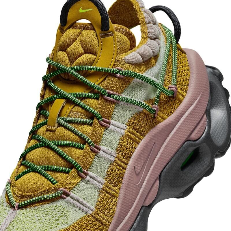 Bulbous Dynamic Knitted Sneakers : air max flyknit venture Bulbous Dynamic Knitted Sneakers : air max flyknit venture