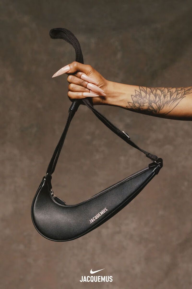 Iconic Logo-Shaped Bags : the swoosh bag