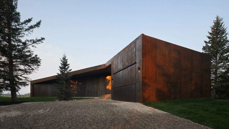 Dynamic Y-Shaped Glazed Houses