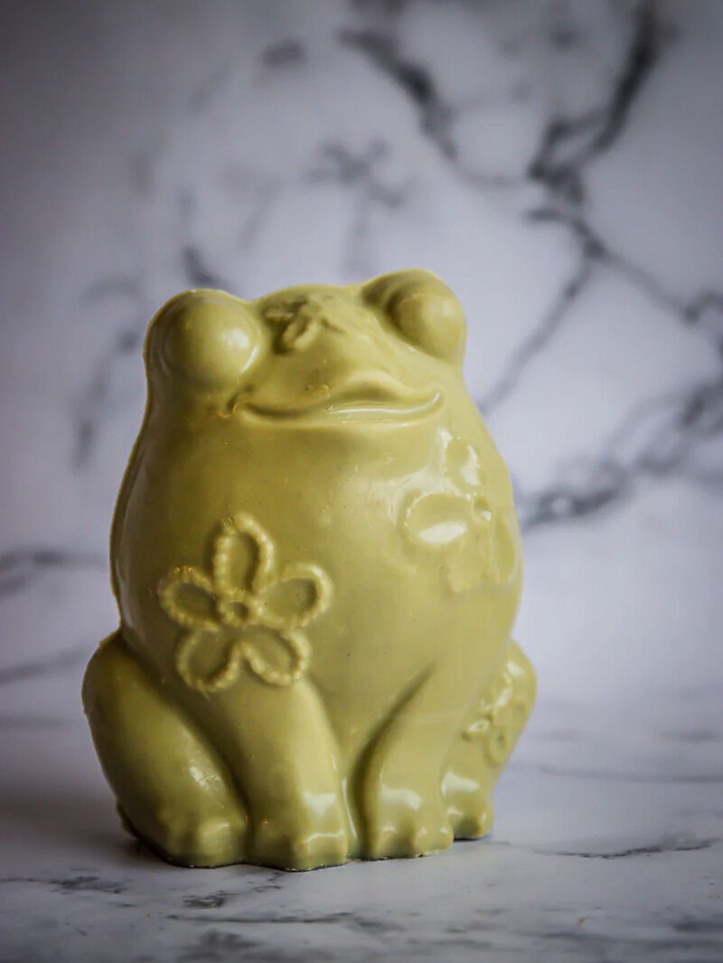 Charming Chocolate Frogs : Chocolate Easter Frog