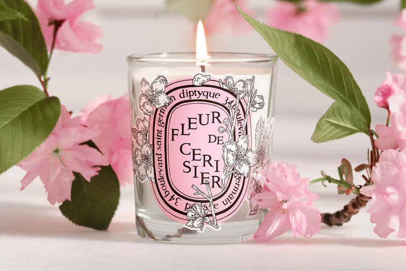 Limited-Edition Sakura Candles : Diptyque Fleur de Cerisier Candle