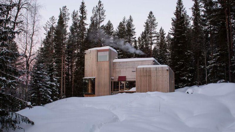 Log Cabin-Inspired Minimal Homes
