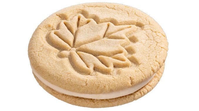 Canadiana Sandwich Cookies