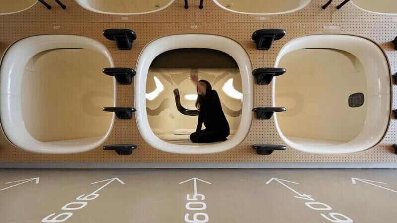 Sleep-Monitoring Capsule Hotels