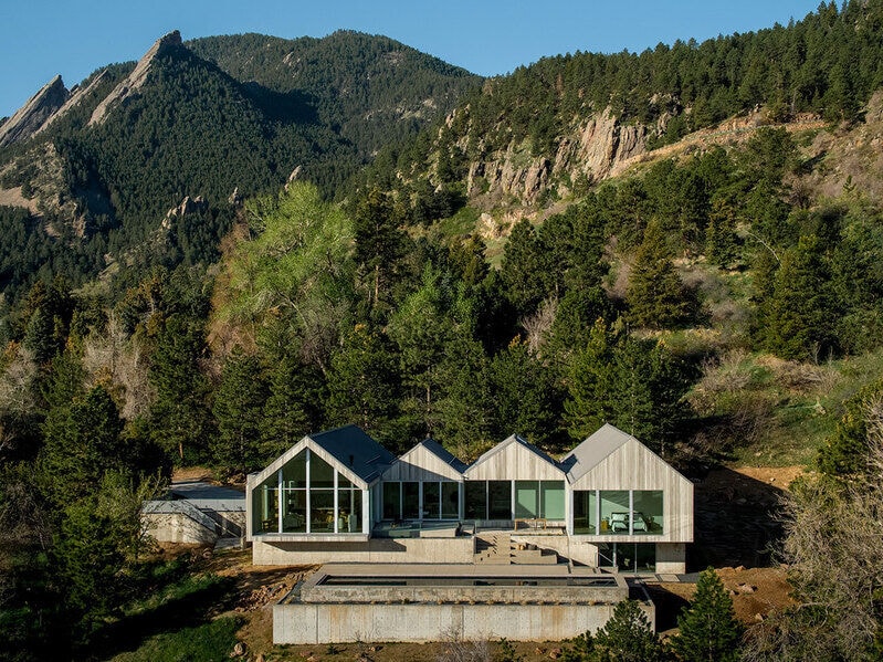 H-Shaped Structural Mountain Homes Main Gallery Image