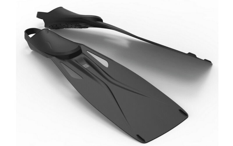 Carbon-Reduced Diving Fins