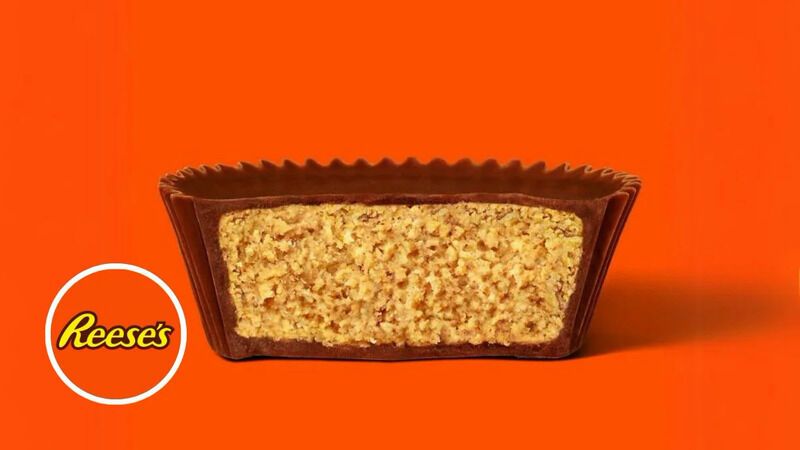 XL Peanut Butter Cups : Reese’s Jumbo Cup