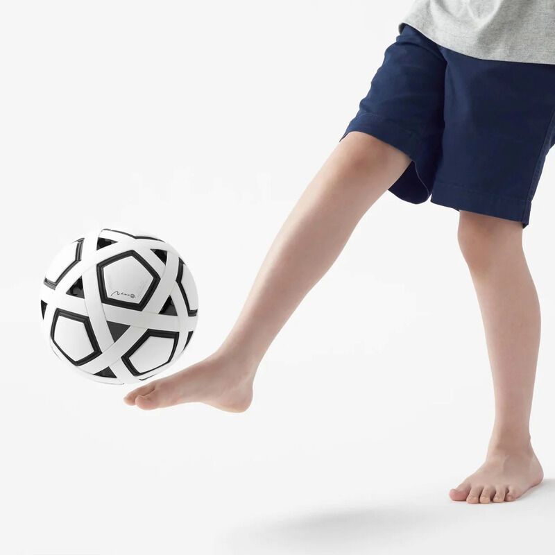Puzzle-Style Soccer Ball Kits