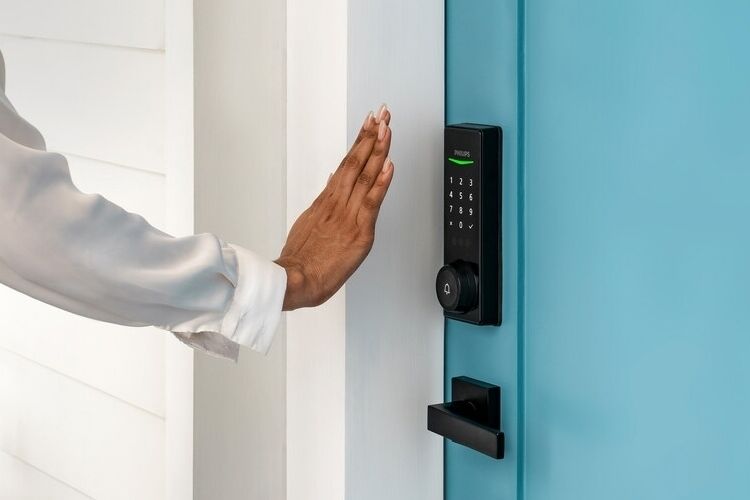 Palm-Recognizing Smart Locks