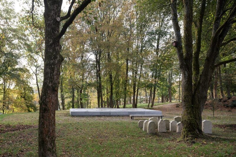 Graveyard-Transformed Public Parks