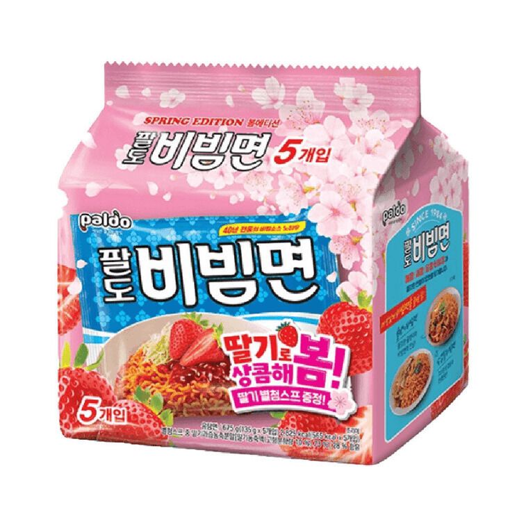 Strawberry-Flavored Instant Noodles