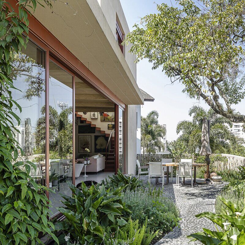 Terraced Garden-Surrounded Homes