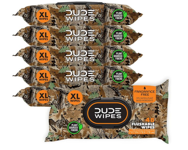 Outdoor-Ready Sanitary Wipes