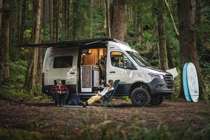 Power-Lift Bed Camping Vans