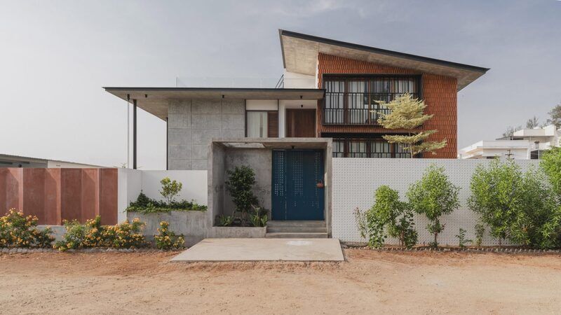 Expansive Roofs Concrete Homes