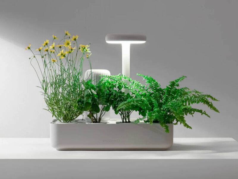 Portable Minimal Smart Planters