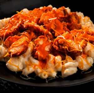 BBQ Chicken-Topped Macaronis